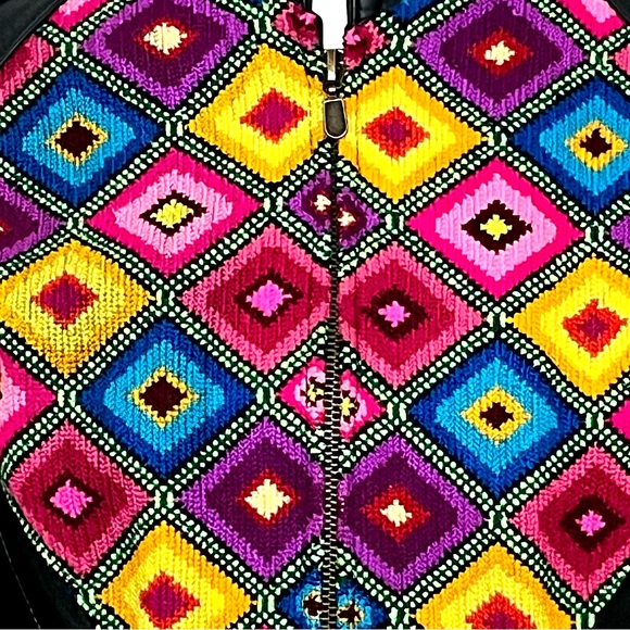 ELKI Women’s Latin Designer Embroidered Black Leather Jacket Sz M Hispanic Artsy - Picture 5 of 16